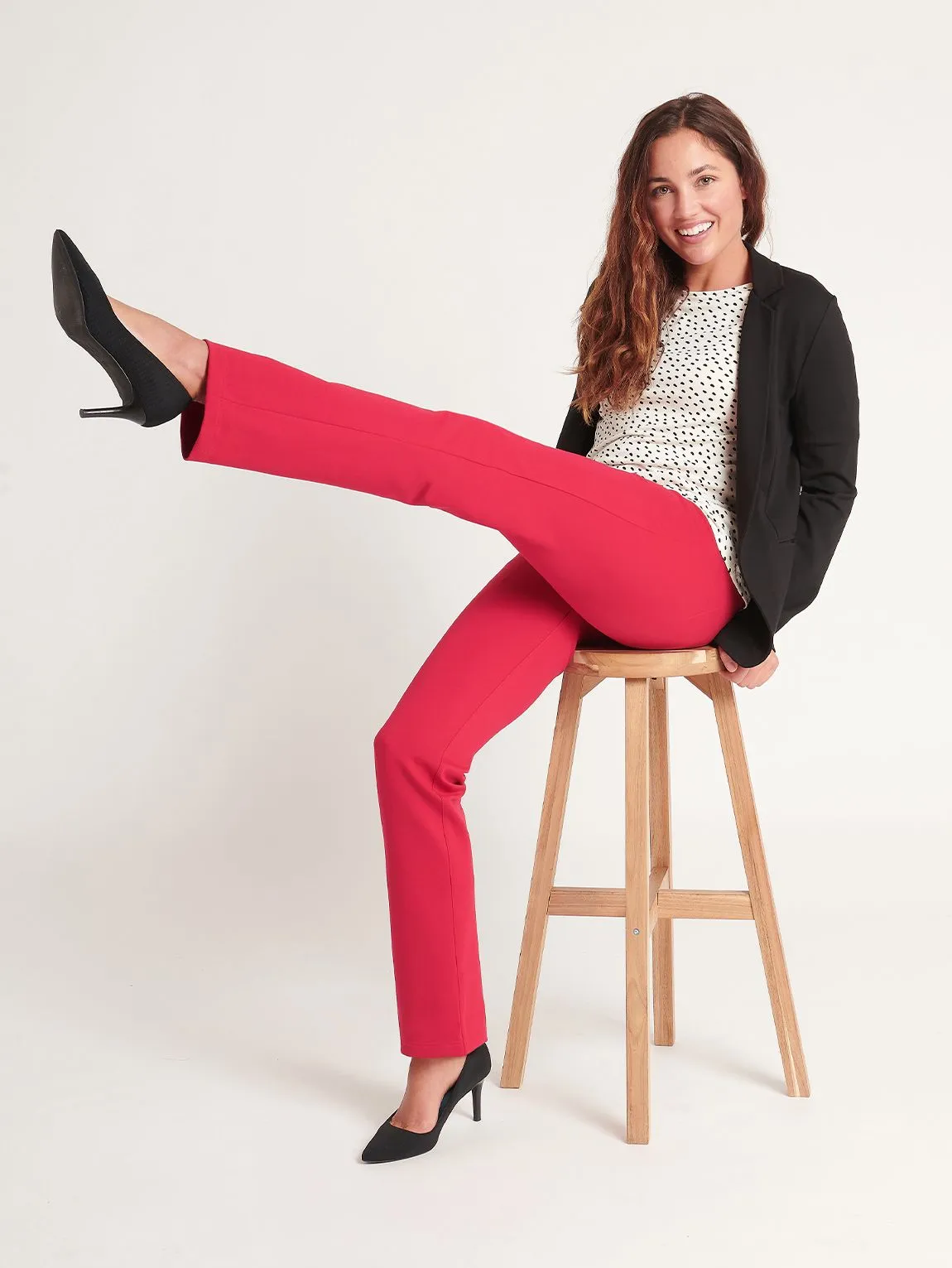 Straight-Leg | 7-Pocket Dress Pant Yoga Pants (Poinsettia)